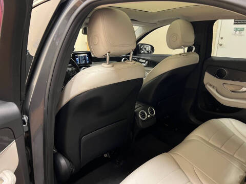 2017 Mercedes-Benz C-Class C 300