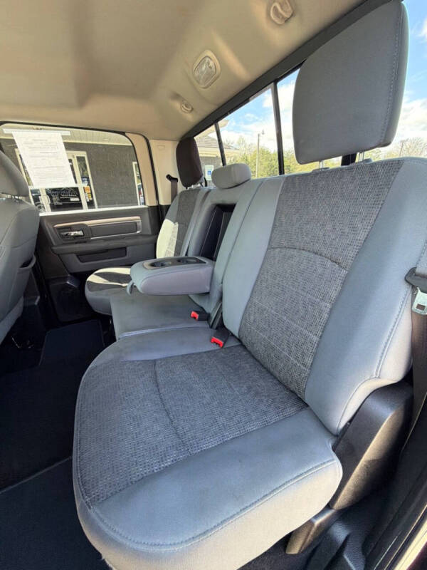 2019 RAM 1500 Classic SLT