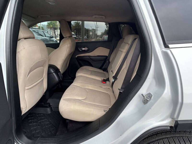 2017 Jeep Cherokee Latitude