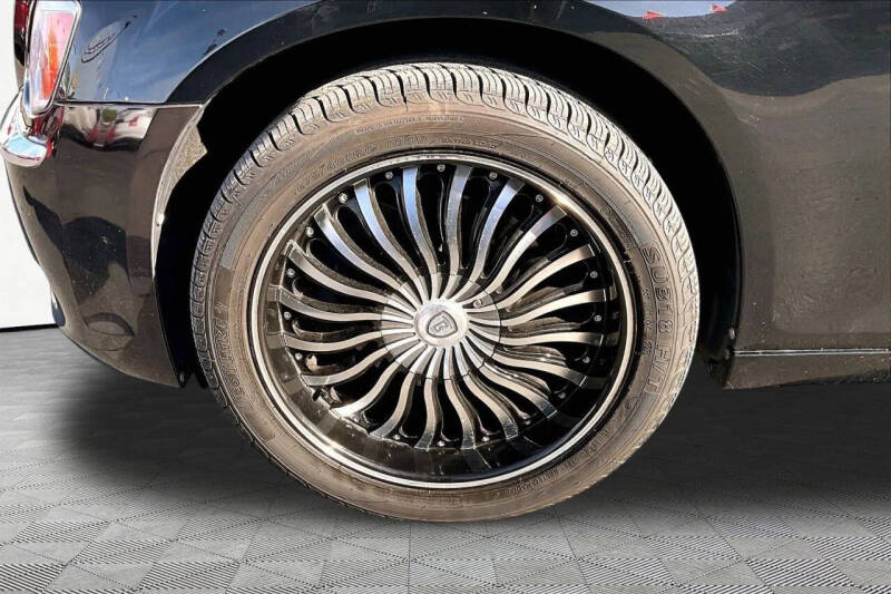 2014 Chrysler 300 C