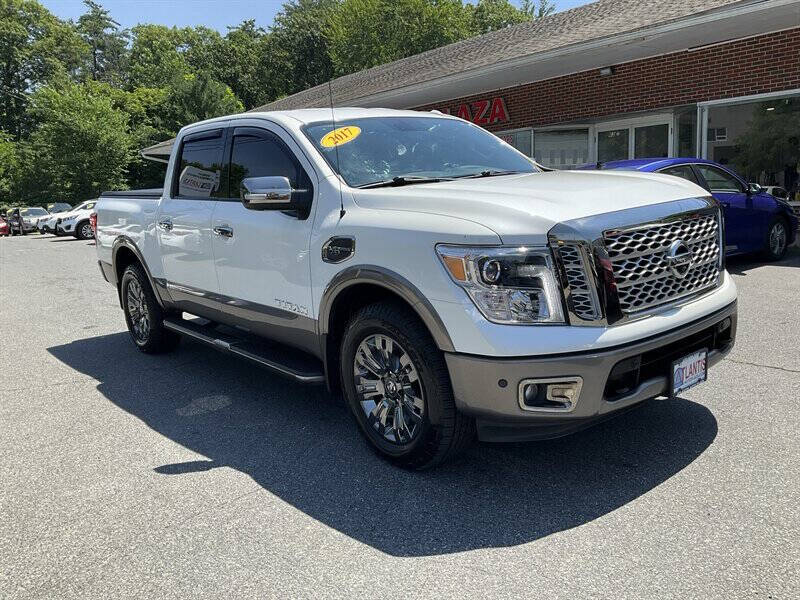 2017 Nissan Titan Platinum Reserve