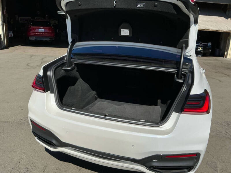 2022 BMW 7 Series 740i
