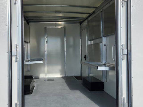 2025 Chevrolet Express 3500