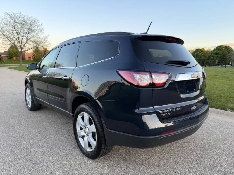 2017 Chevrolet Traverse LT