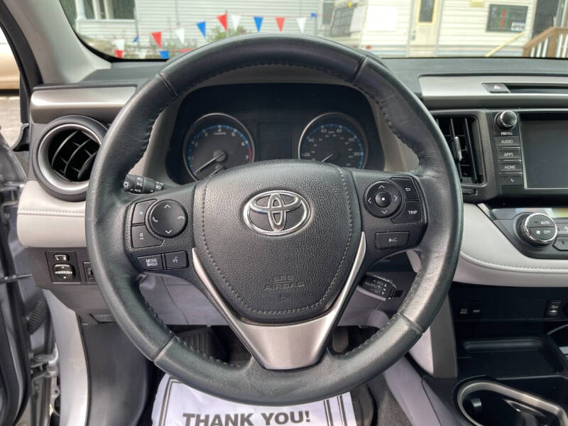 2017 Toyota RAV4 XLE