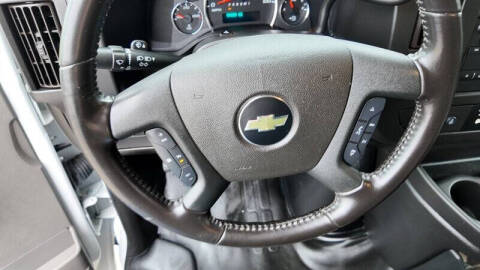 2022 Chevrolet Express 2500