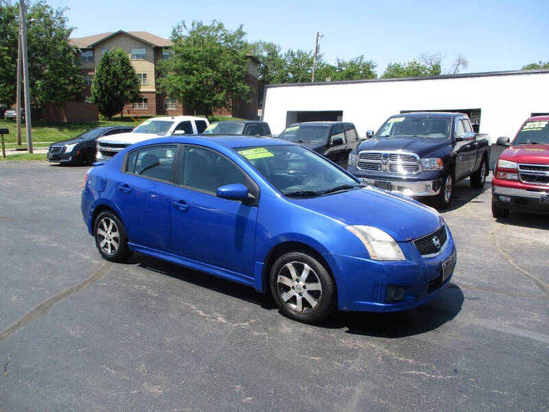 2012 Nissan Sentra SR's photo