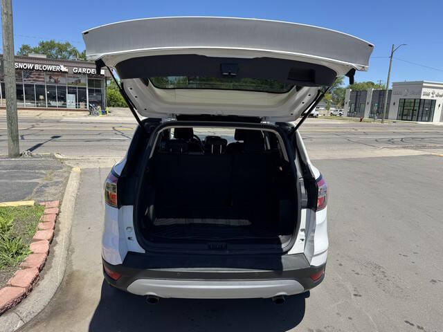 2017 Ford Escape SE