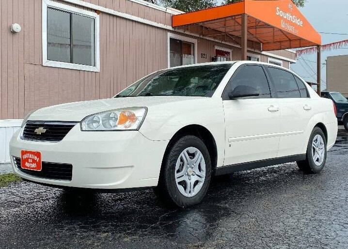 BG Southside Motors Car Dealer in Bowling Green, OH