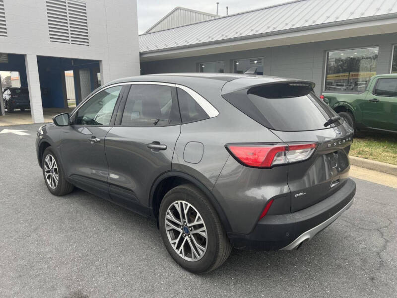 2022 Ford Escape SEL