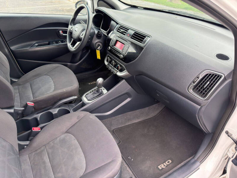 2016 Kia Rio LX