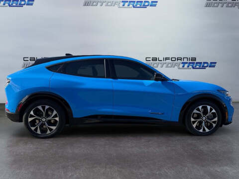 2022 Ford Mustang Mach-E Premium