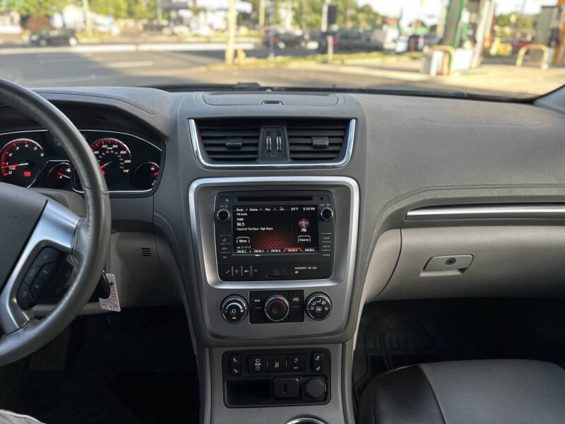 2016 GMC Acadia SLE-2