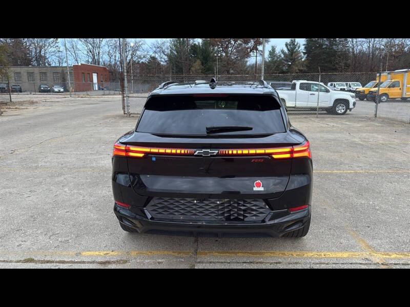 2025 Chevrolet Equinox EV RS