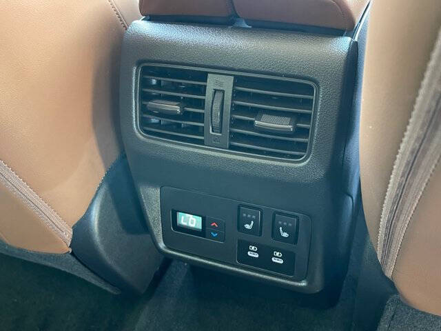 2024 Nissan Rogue Platinum
