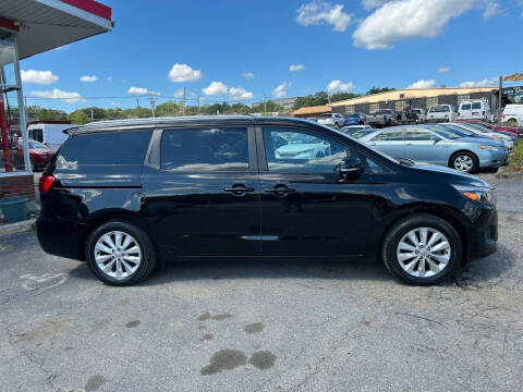 2018 Kia Sedona LX