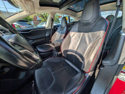 2013 Tesla Model S Performance
