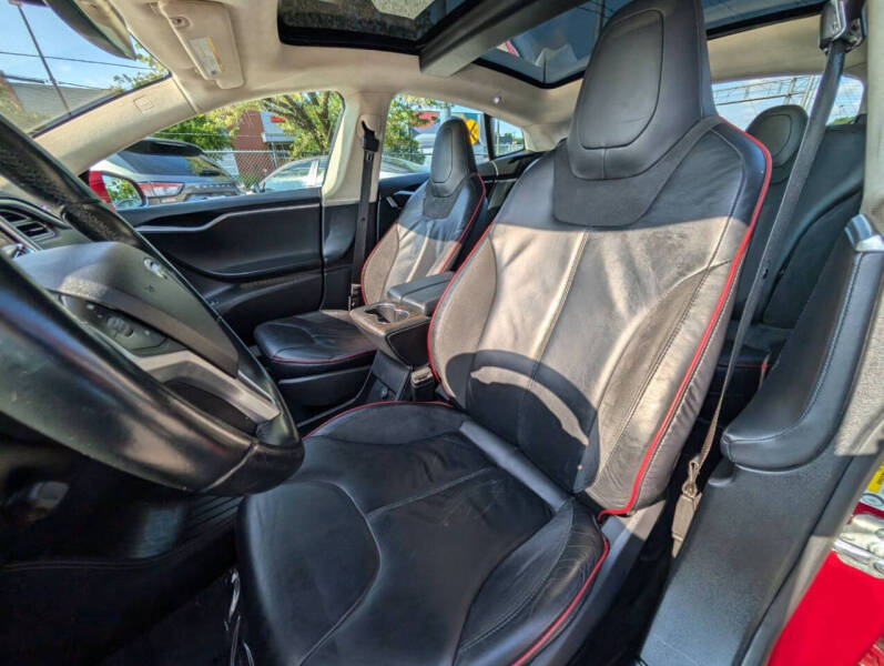 2013 Tesla Model S Performance