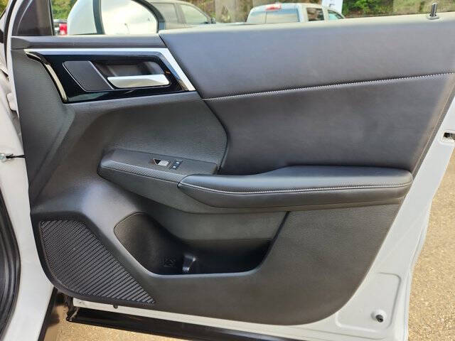 2022 Mitsubishi Outlander SE