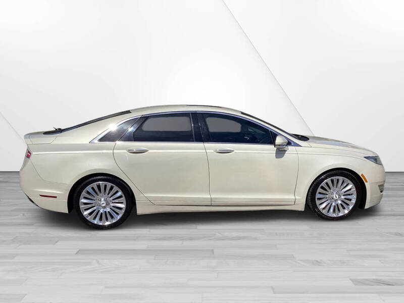 2016 Lincoln MKZ