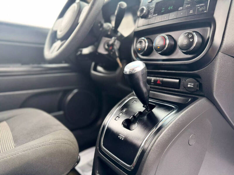 2016 Jeep Compass Sport