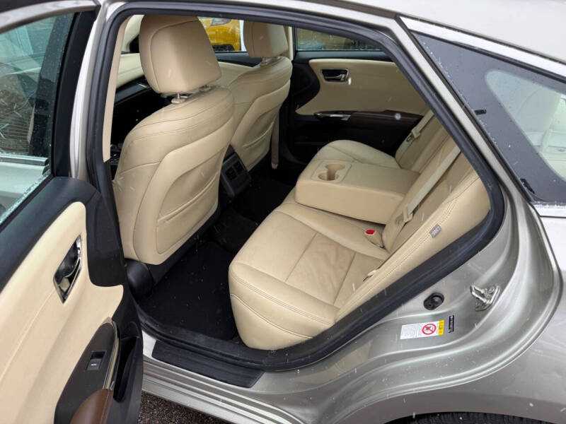 2016 Toyota Avalon XLE Plus