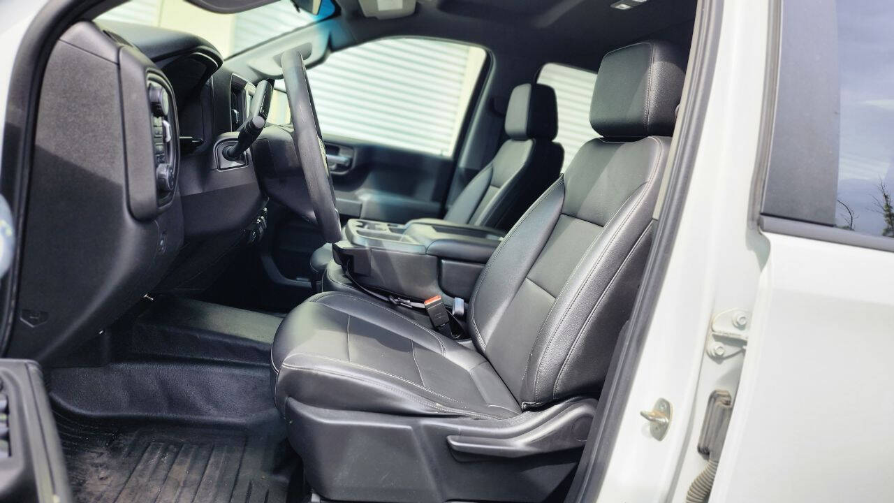 2020 CHEVROLET Silverado Pickup - $19,990