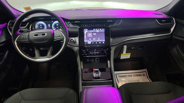 2025 Jeep Grand Cherokee Laredo X