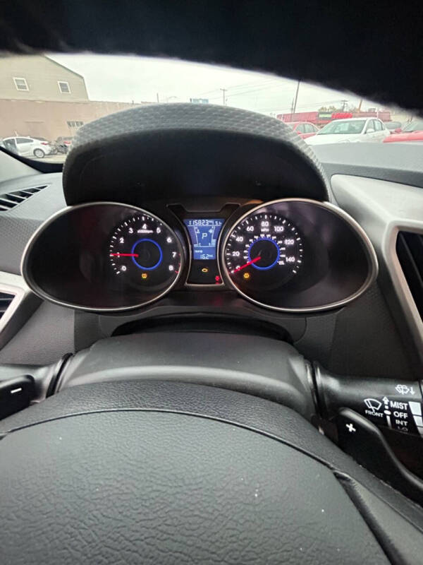 2017 Hyundai Veloster