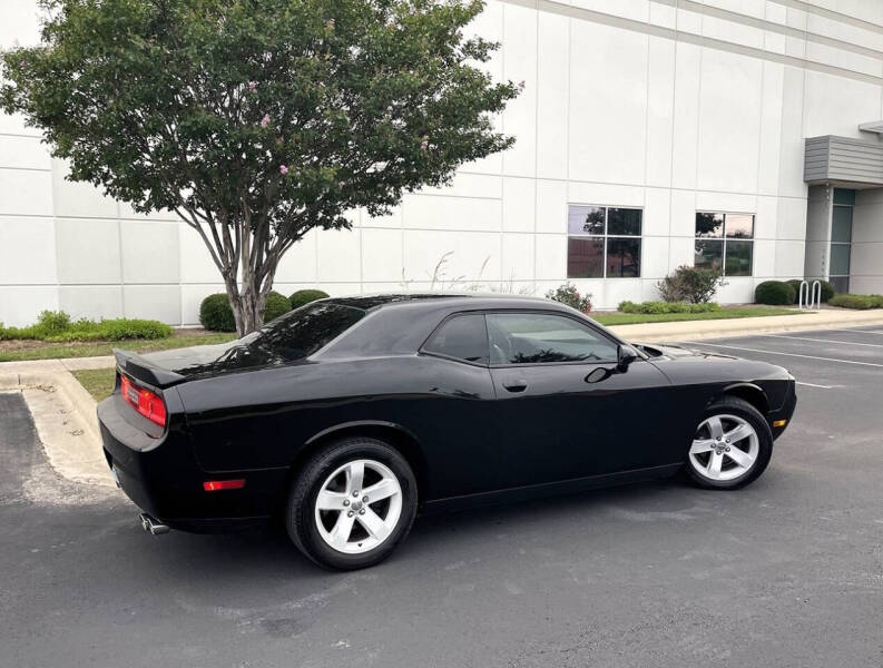 2014 Dodge Challenger SXT