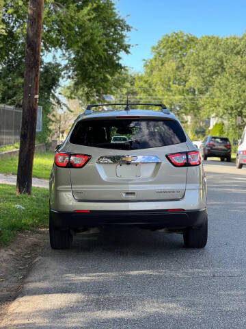 2016 Chevrolet Traverse LT