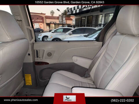 2011 Toyota Sienna Limited 7-Passenger