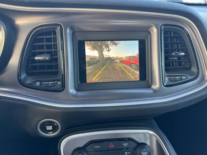 2020 Dodge Challenger SXT