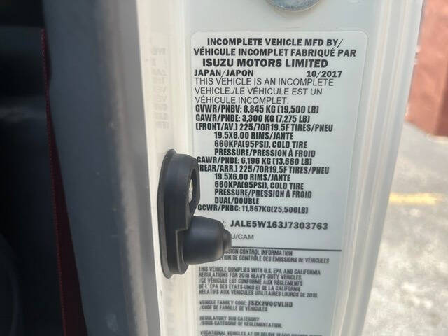 2018 Isuzu NRR