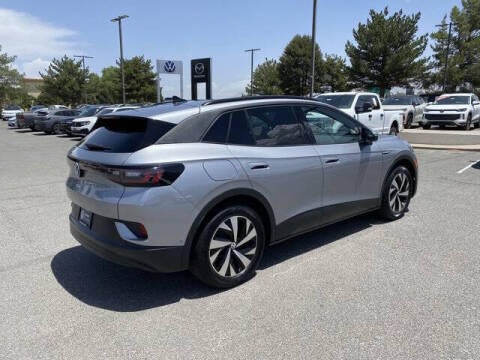 2023 Volkswagen ID.4 Pro