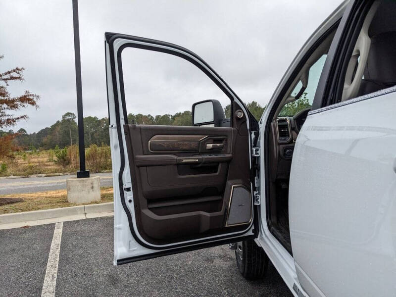 2026 RAM 3500 Limited