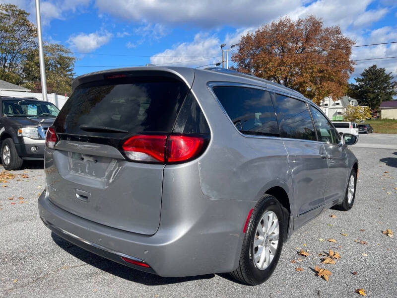 2018 Chrysler Pacifica Touring L
