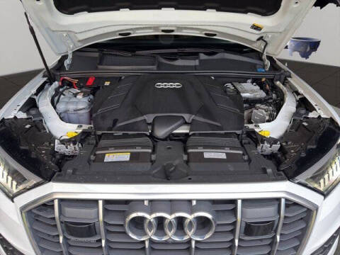2023 Audi Q7 quattro Premium Plus 55 TFSI