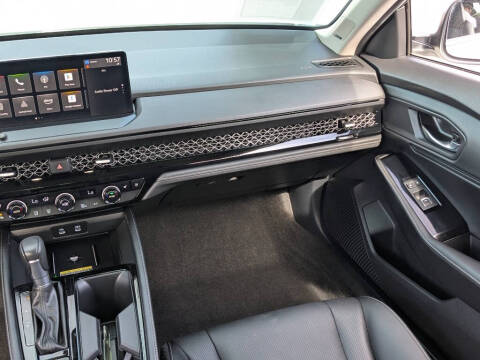 2023 Honda Accord Hybrid Touring