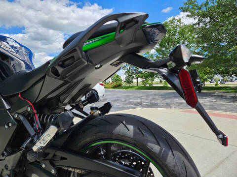 2023 Kawasaki Ninja 1000SX
