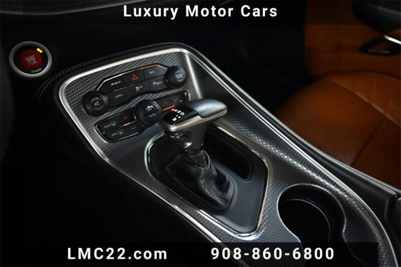 2015 Dodge Challenger SRT Hellcat