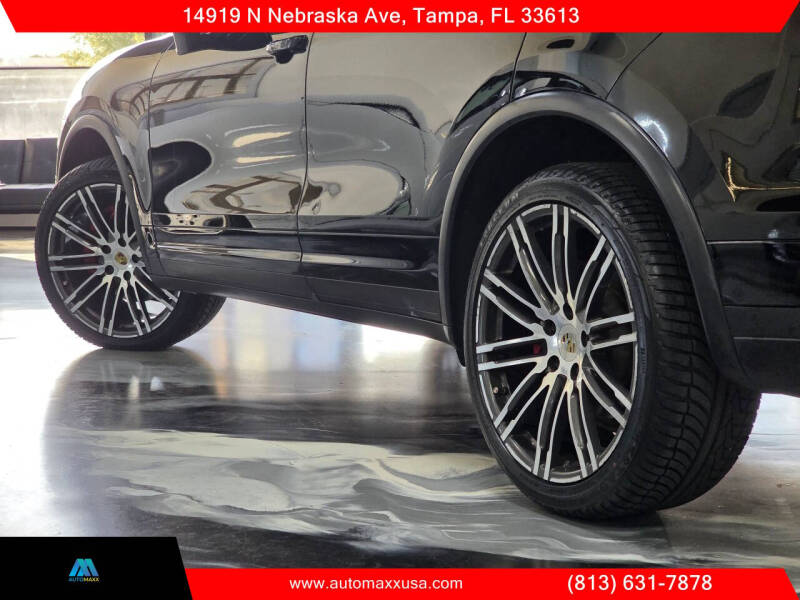 2016 Porsche Cayenne S