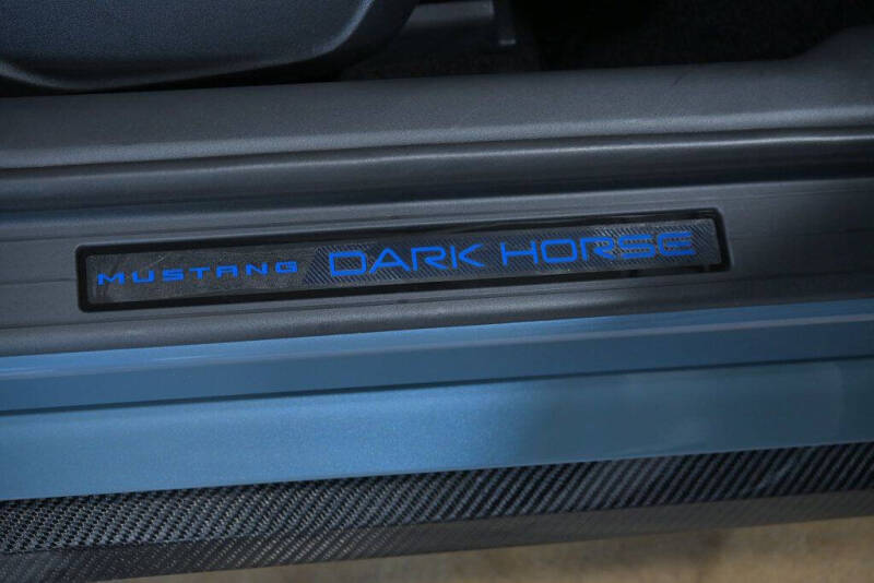 2025 Ford Mustang Dark Horse