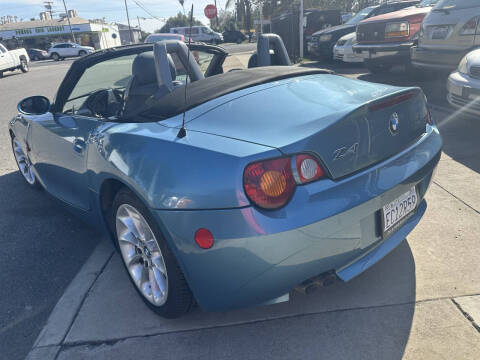 2003 BMW Z4 2.5i