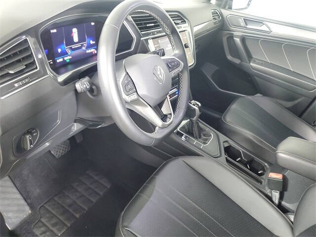 2022 Volkswagen Tiguan SE