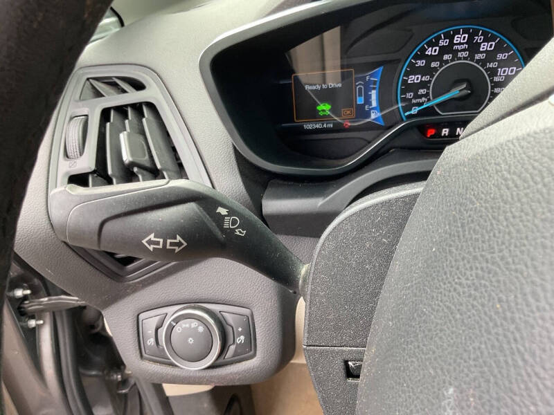 2014 Ford C-MAX Hybrid SE