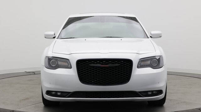 2022 Chrysler 300 S V6