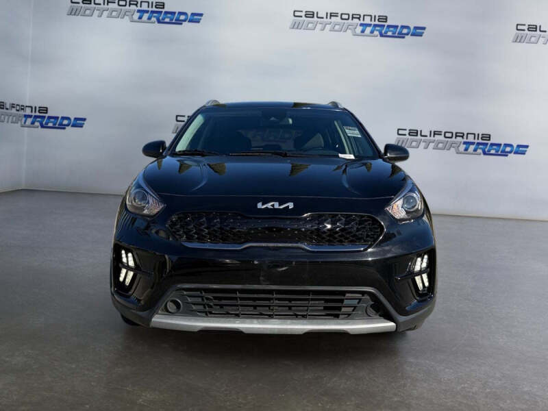 2022 Kia Niro LXS