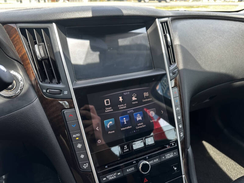 2014 Infiniti Q50 Hybrid Premium