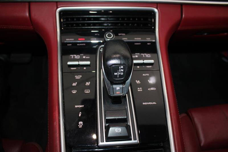 2018 Porsche Panamera